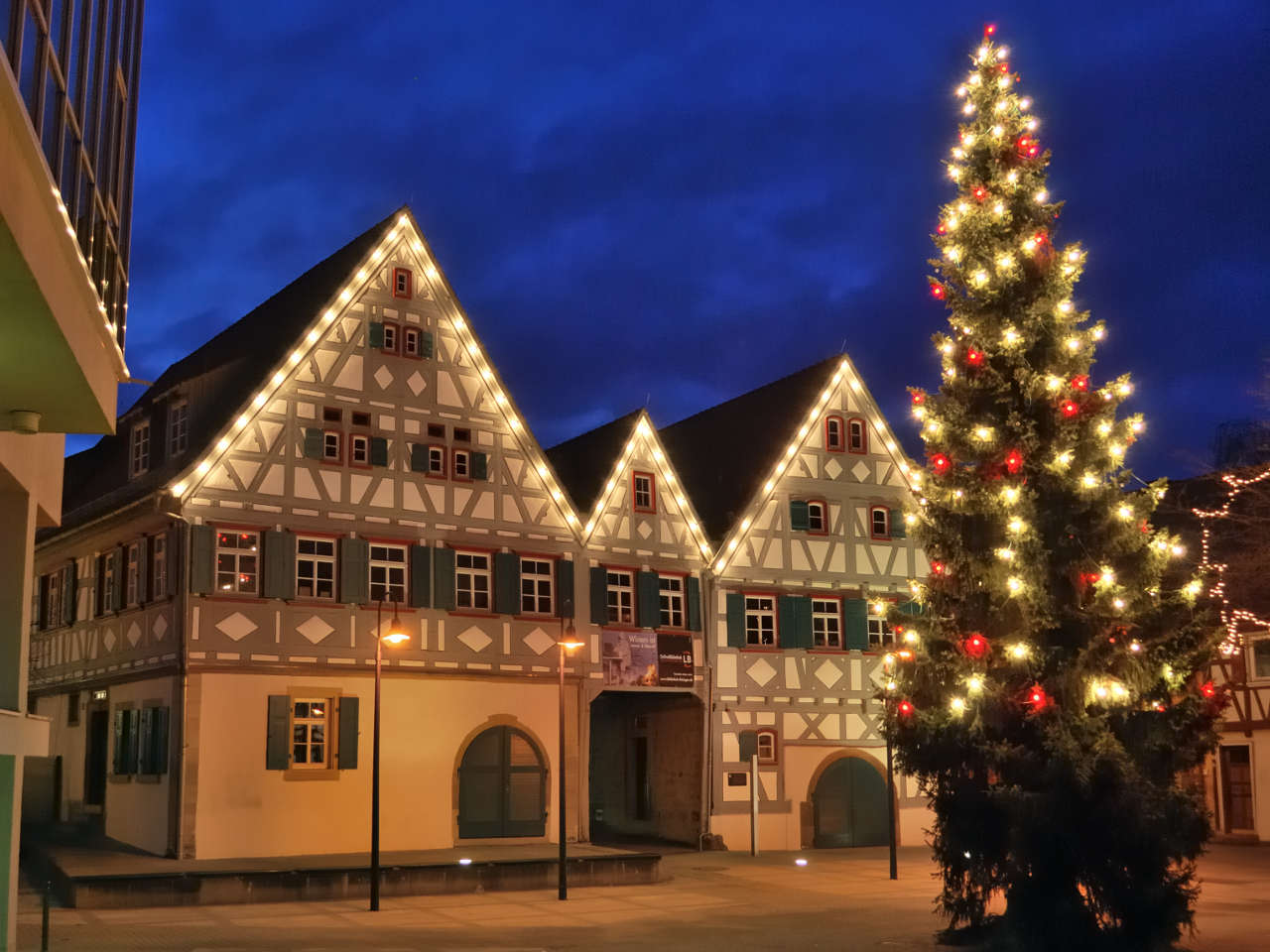 Lighted Christmas Tree With Bavarian House Background Image, Wallpaper