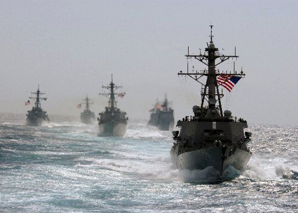 http://www.zingerbugimages.com/backgrounds/us_navy_ships_at_sea.jpg